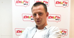 Понедельник с комиком на Юмор FM